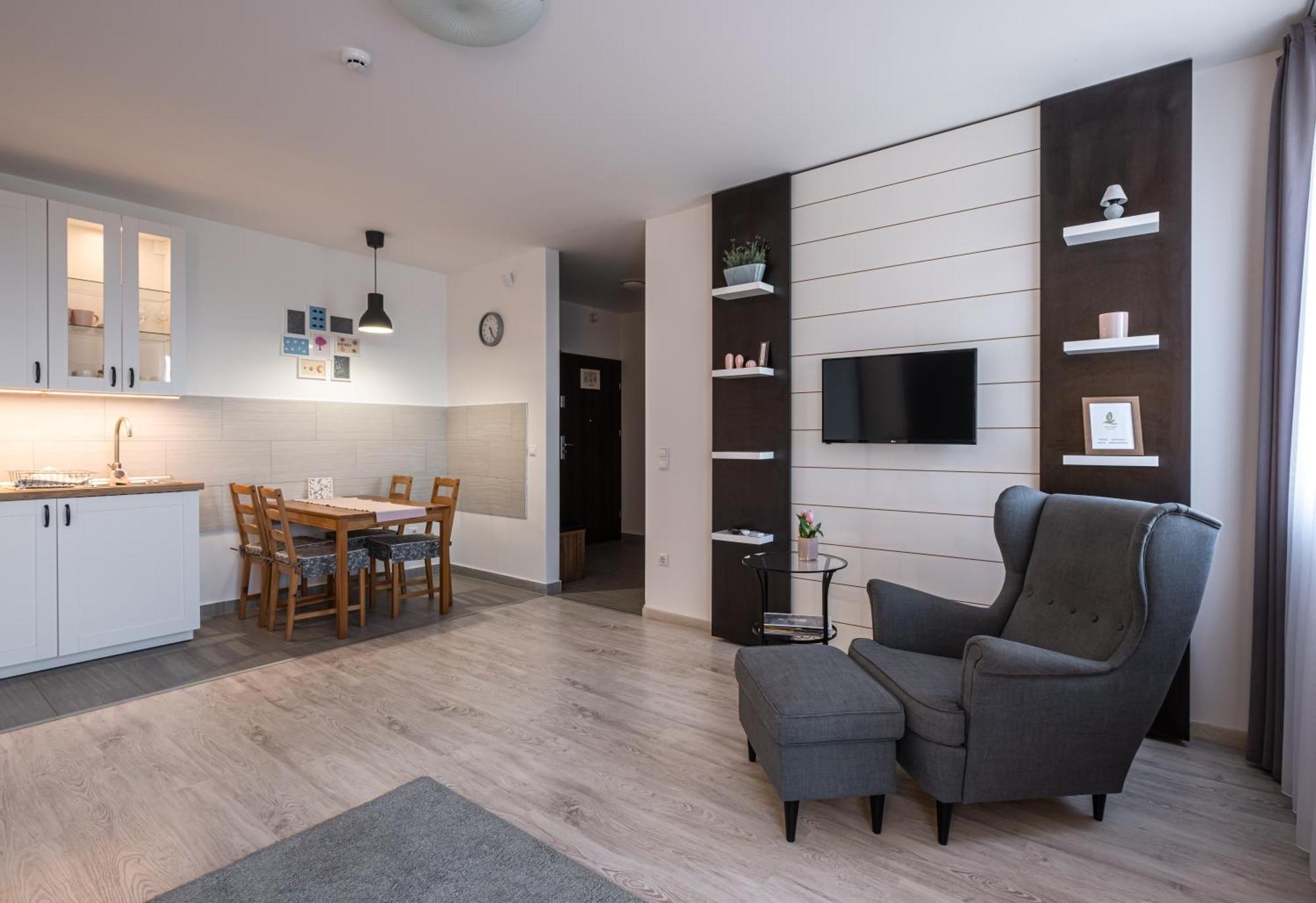 Aranymandula Apartmanok Балатонакалі Екстер'єр фото